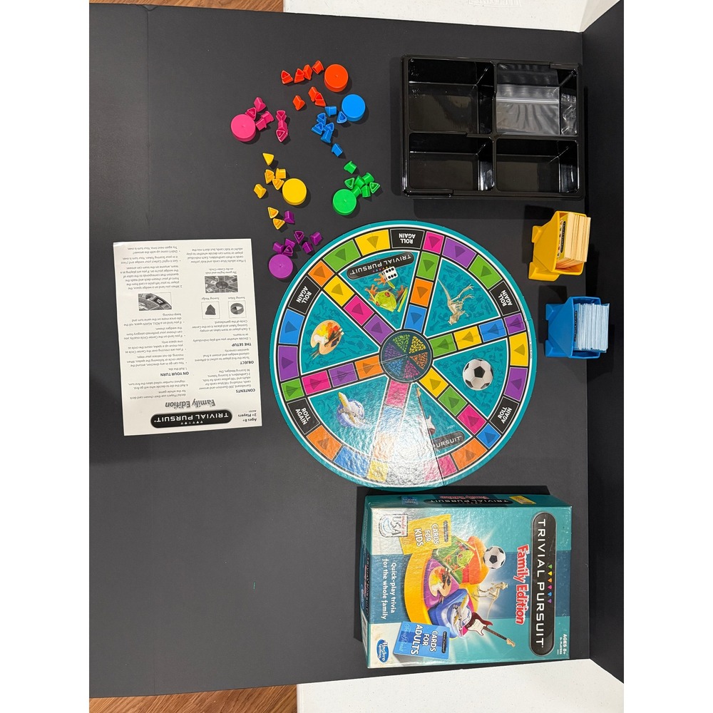 Trivial Pursuit Family Edition – Complete Game Set – Great Condition!